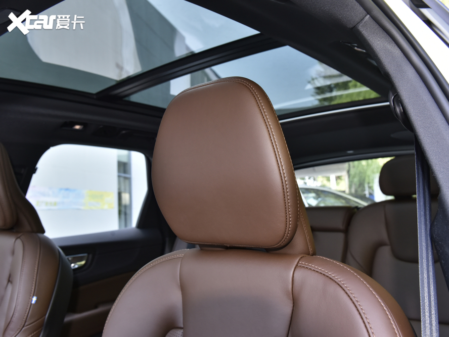 2024֠XC60Դ T8 ʽτ(dng) (q) Lm(x) źA 