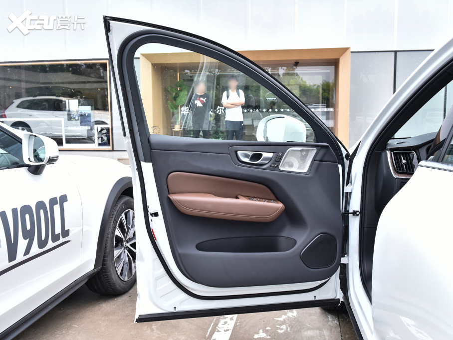 2024֠XC60Դ T8 ʽτ  Lm źA 