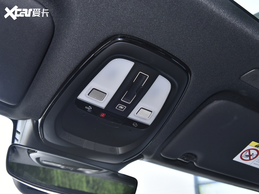 2024֠XC60Դ T8 ʽτ (q) Lm(x) źA 