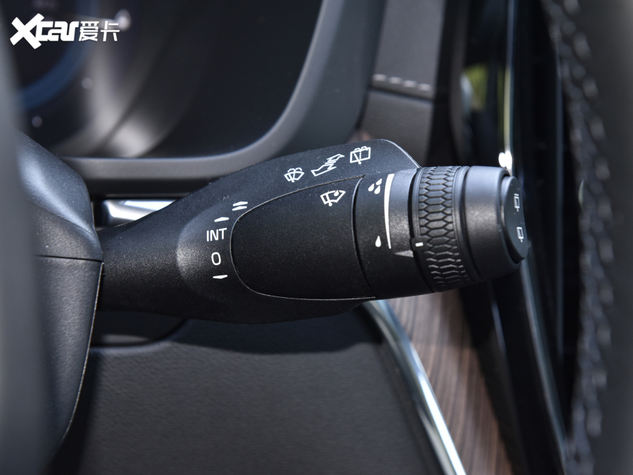 2024֠XC60Դ T8 ʽτ  Lm źA 