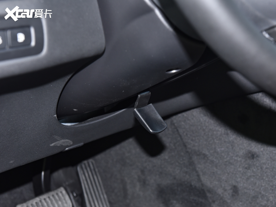 2024֠XC60Դ T8 ʽτ  Lm źA 