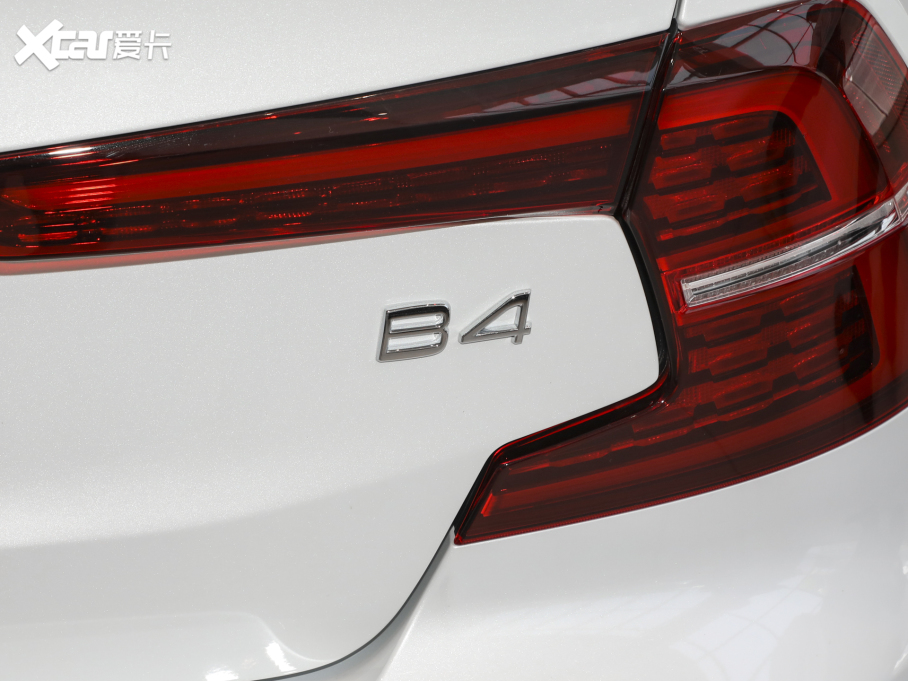 2025���֠���S60 B4 ���ݺ��A��