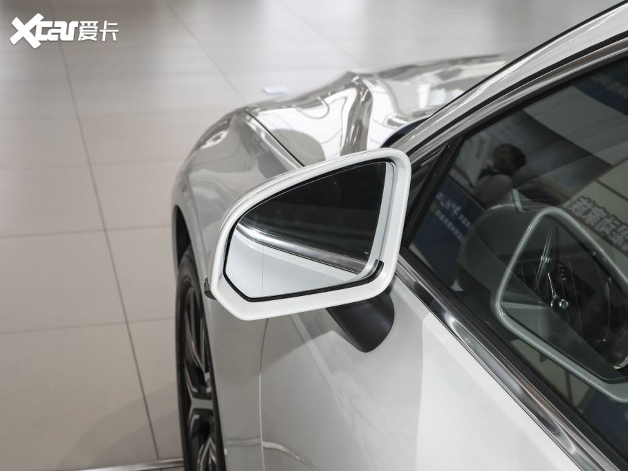 2025���֠���S60 B4 ���ݺ��A��