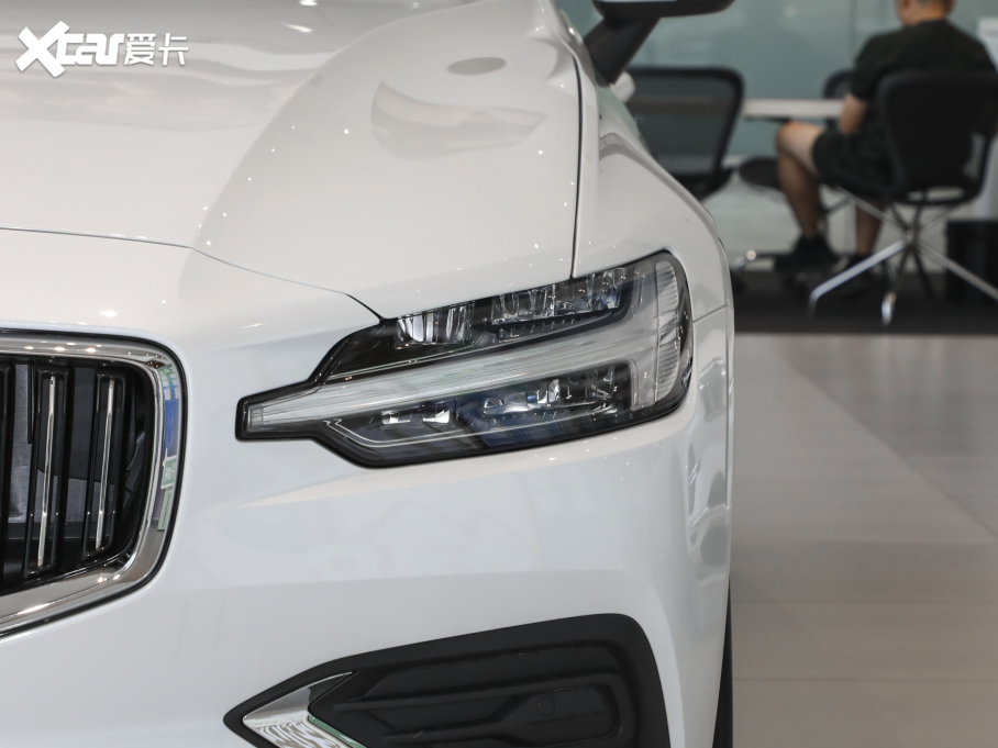 2025���֠���S60 B4 ���ݺ��A��