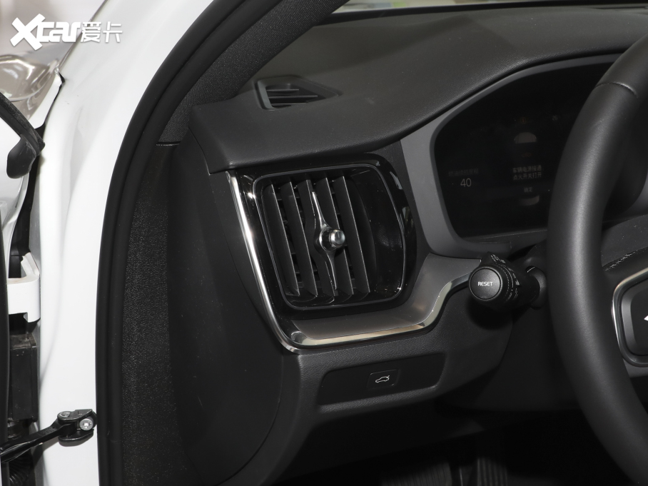 2025���֠���S60 B4 ���ݺ��A��