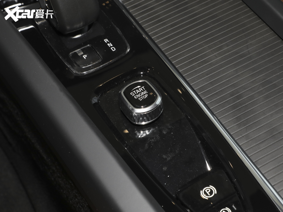 2025���֠���S60 B4 ���ݺ��A��