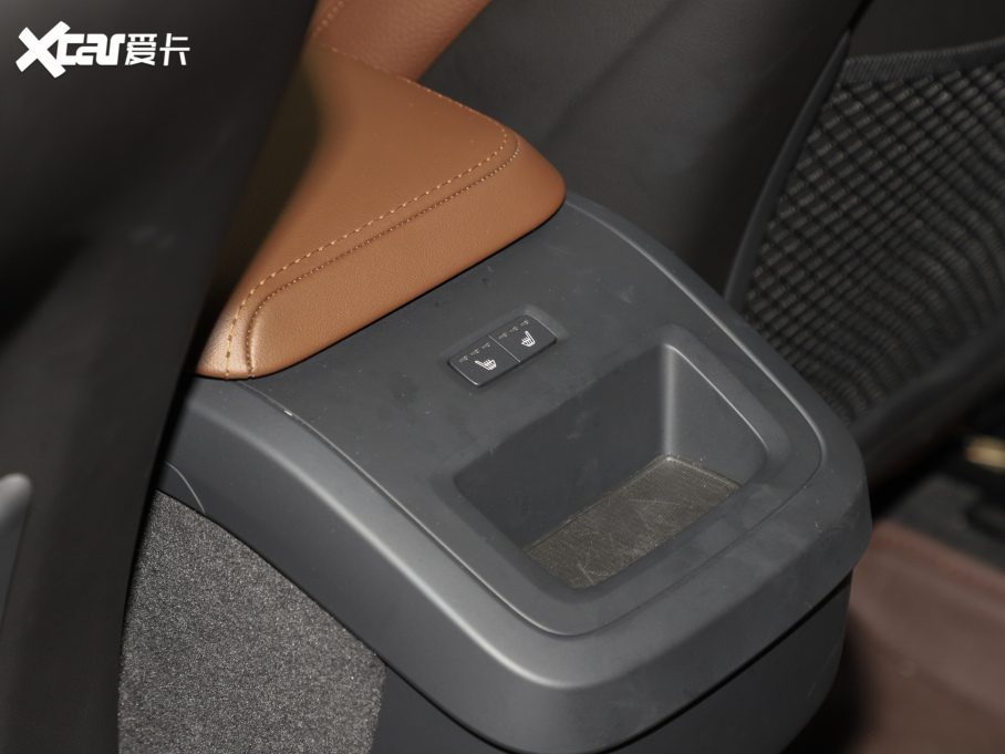 2025���֠���XC60 B5 ���(q��)���ݺ��A��