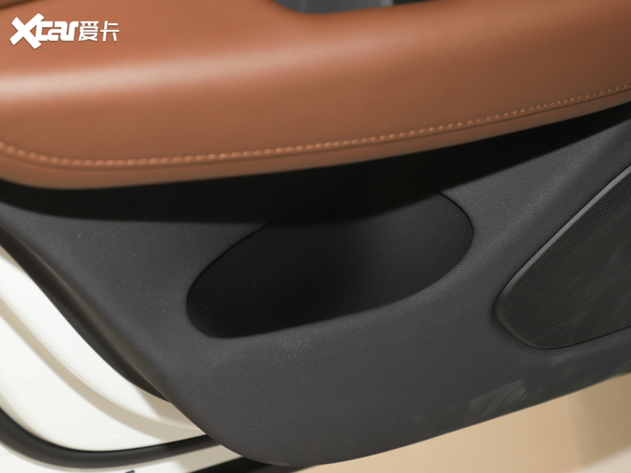 2025���֠���XC60 B5 ������ݺ��A��