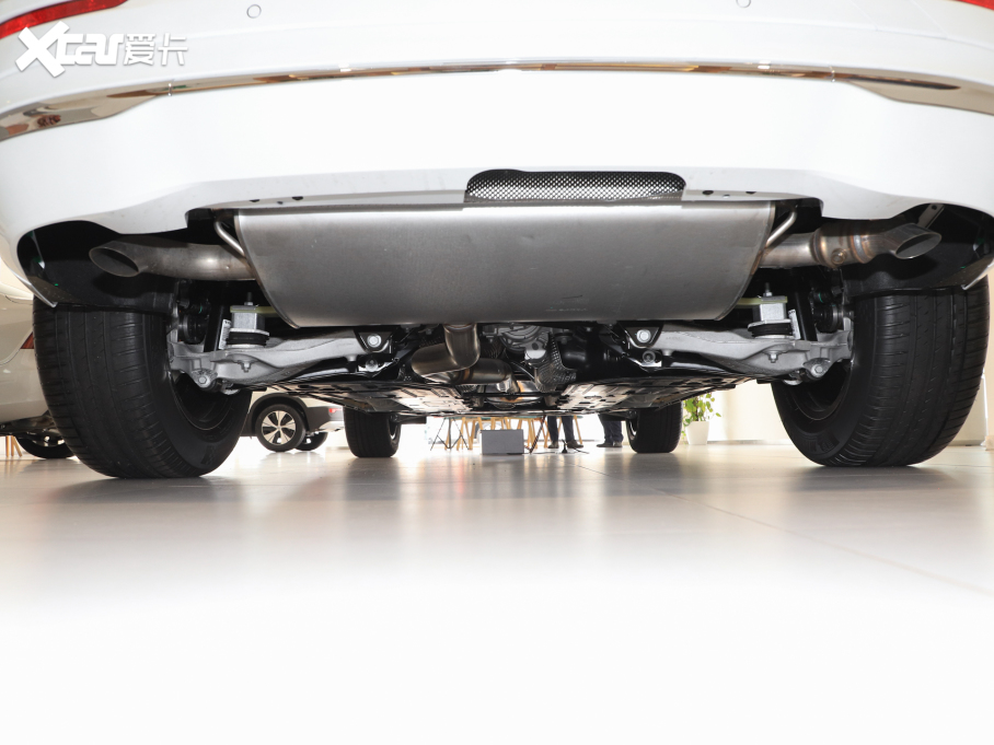 2025���֠���XC60 B5 ���(q��)���ݺ��A��