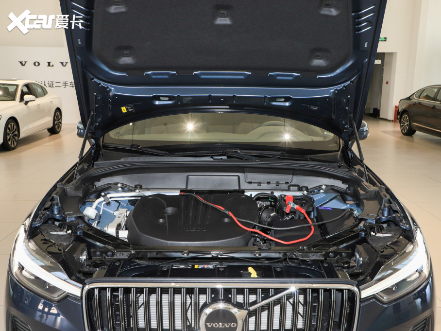 2025���֠���XC60 B5 ������ݺ��A��