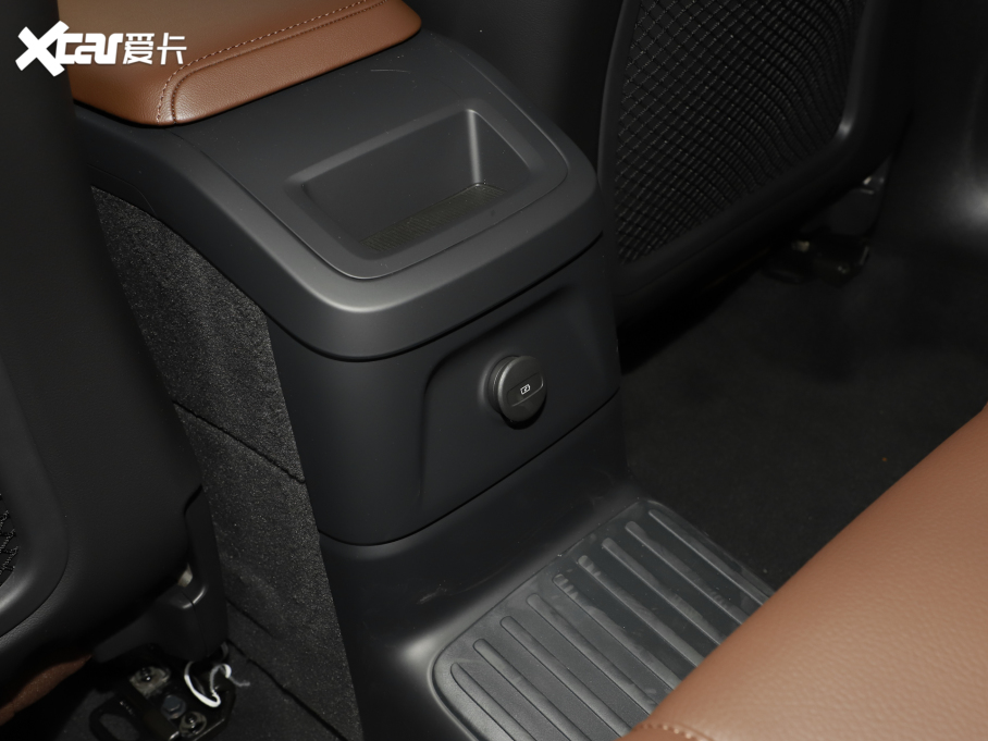 2025���֠���XC60����Դ ���ʽ��τ��� ���h���A�� 