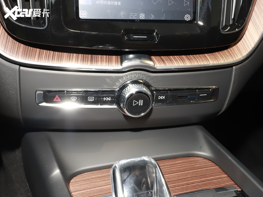 2025���֠���XC60����Դ ���ʽ��τ��� ���h���A�� 