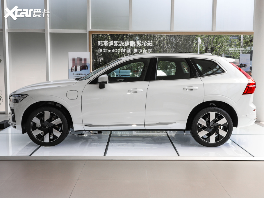 2025ֶXC60 RECHARGE ʽ϶ ź 