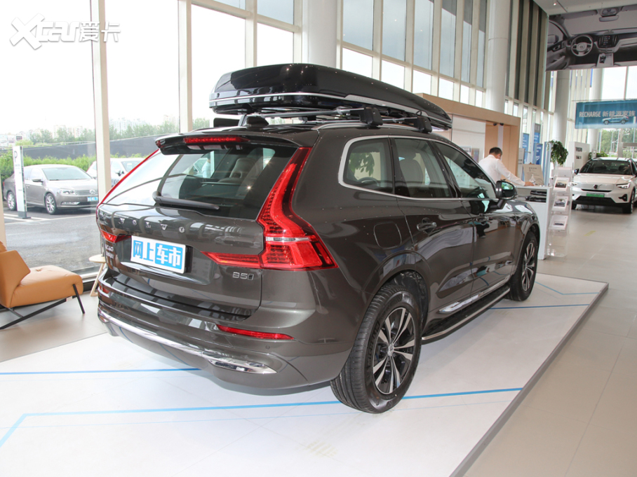 2023���֠���XC60 B5 ������ݺ��A��