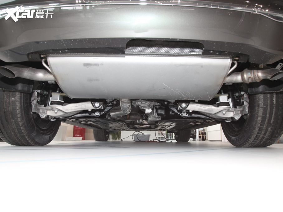 2024���֠���XC60 B5 ������ݺ��A��