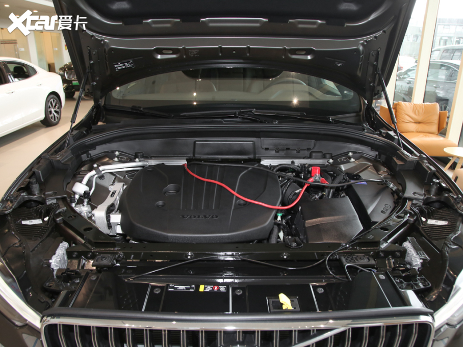 2024���֠���XC60 B5 ������ݺ��A��