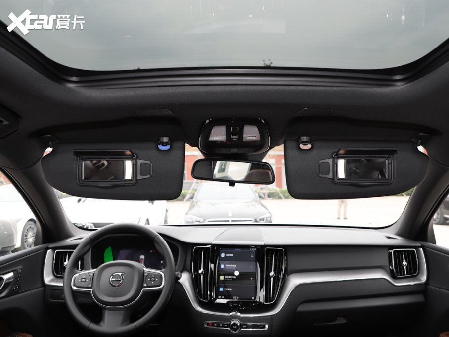 2023���֠���XC60 B5 ������ݺ��A��