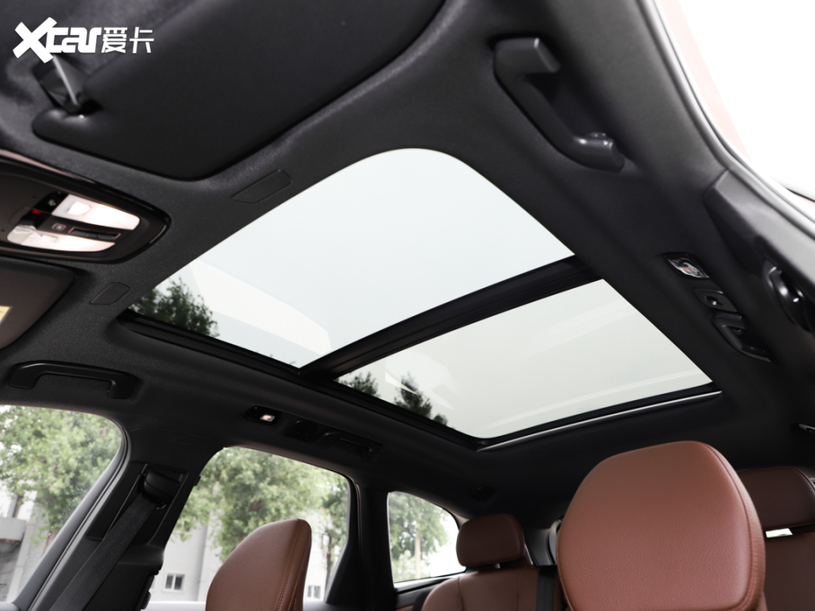 2023���֠���XC60 B5 ������ݺ��A��