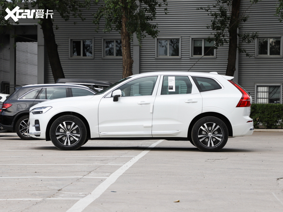 2023֠XC60 B5 ݺA