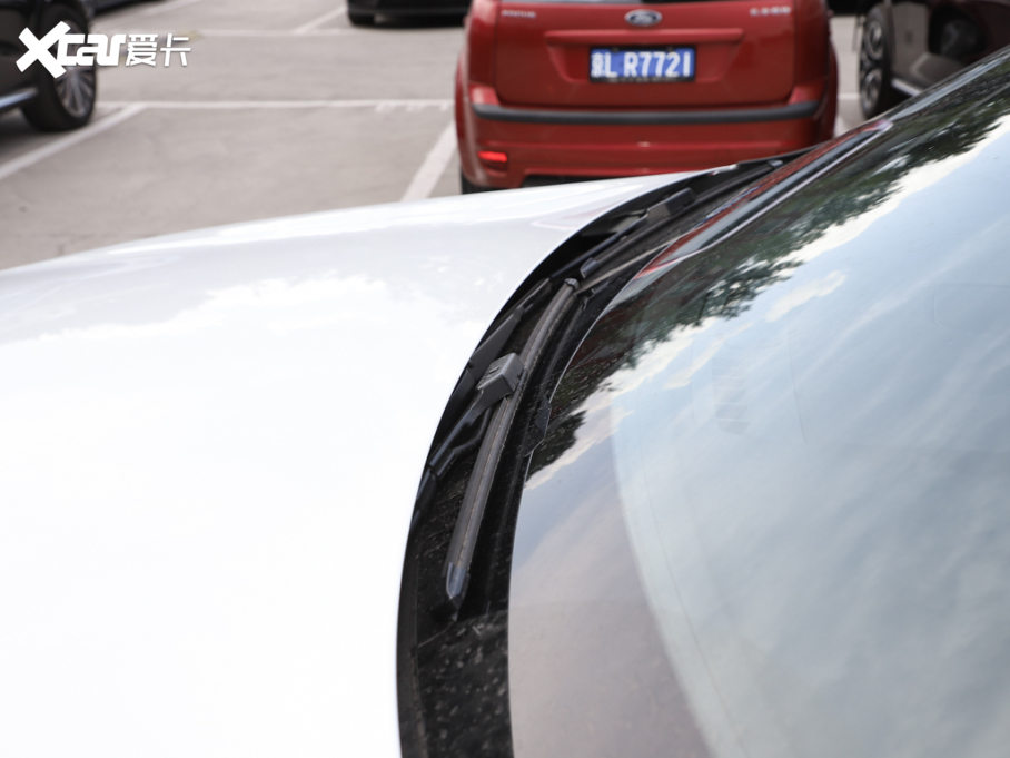 2023���֠���XC60 B5 ������ݺ��A��