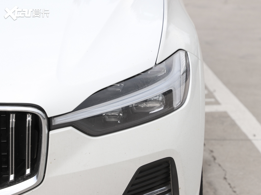 2023���֠���XC60 B5 ������ݺ��A��