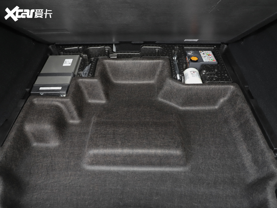 2024���֠���XC60 B5 ������ݺ��A��