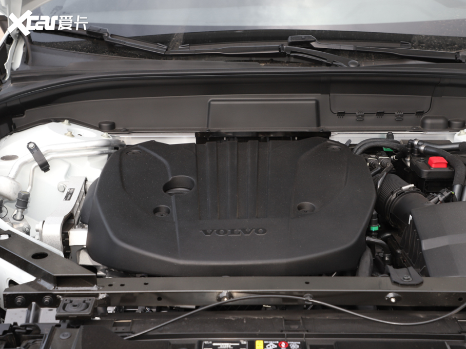 2024���֠���XC60 B5 ������ݺ��A��