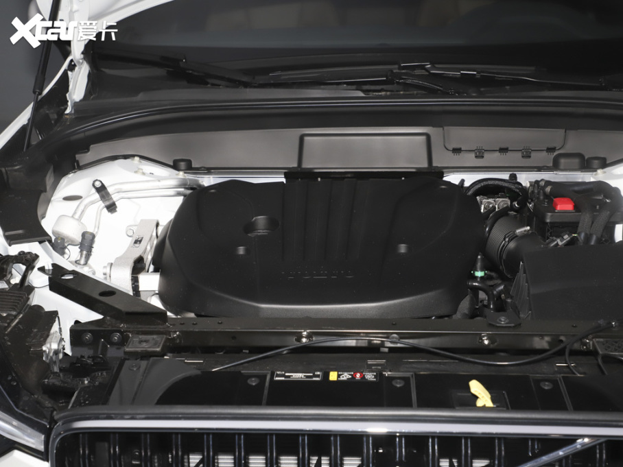 2024���֠���XC60 B5 ������ݺ��A��