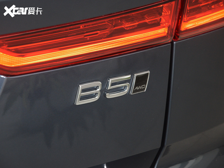 2024���֠���XC60 B5 ������ݺ��A��