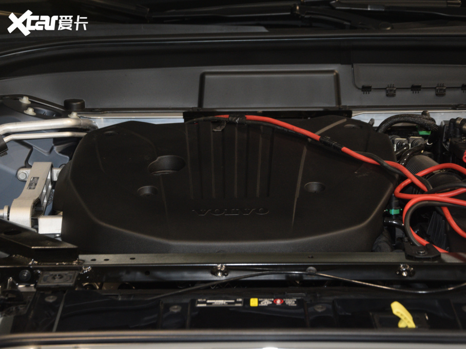 2024���֠���XC60 B5 ������ݺ��A��