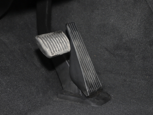 2024B5 (q){ п؅^(q)