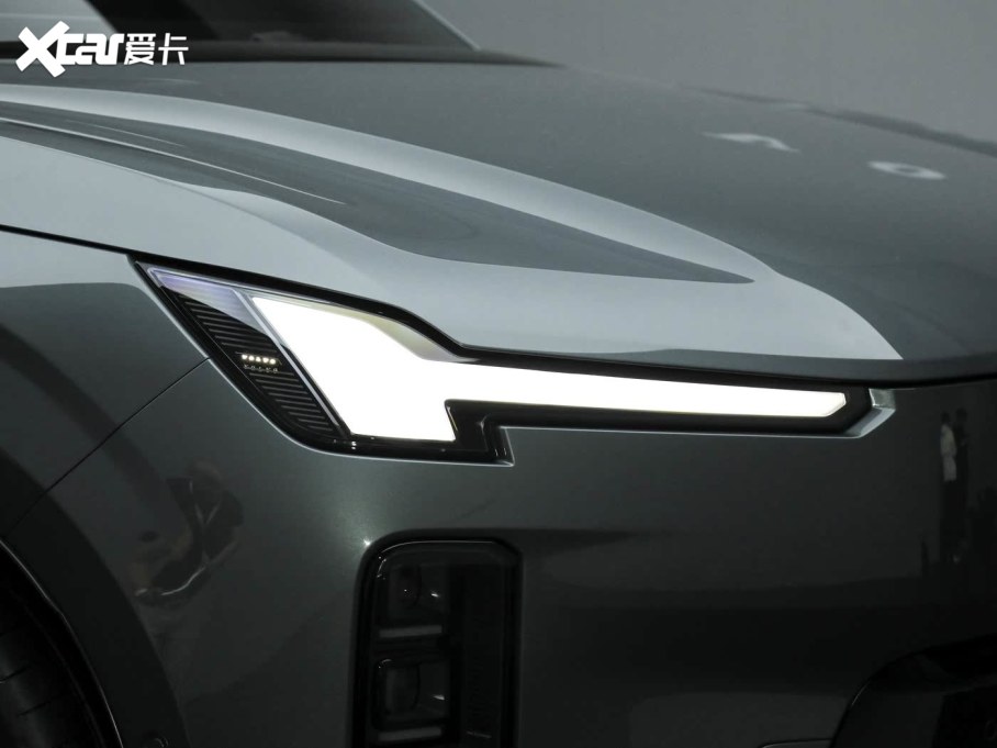 2026֠XC70ʽ 򌳬LmUltra