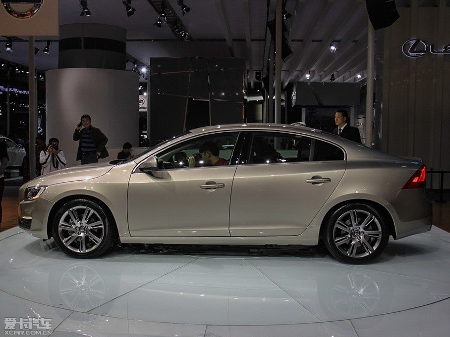 2014֠S60 L 2.0T T5Խ