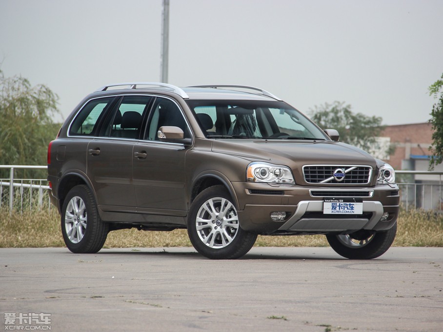 2014֠XC Classic 2.5T T5 A