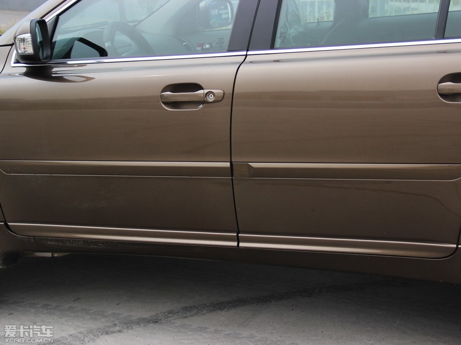 2014֠XC Classic 2.5T T5 A