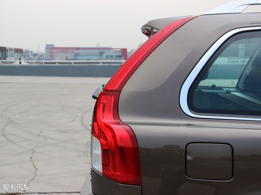 2014֠XC Classic 2.5T T5 A