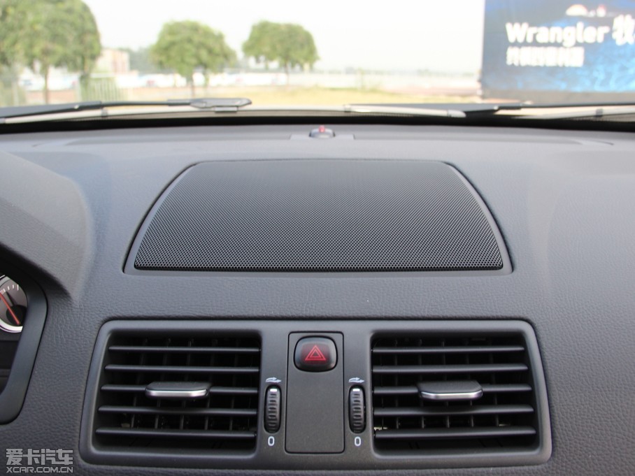 2014֠XC Classic 2.5T T5 A