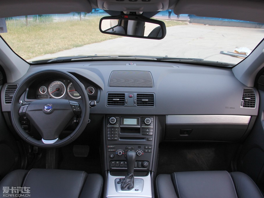 2014֠XC Classic 2.5T T5 A