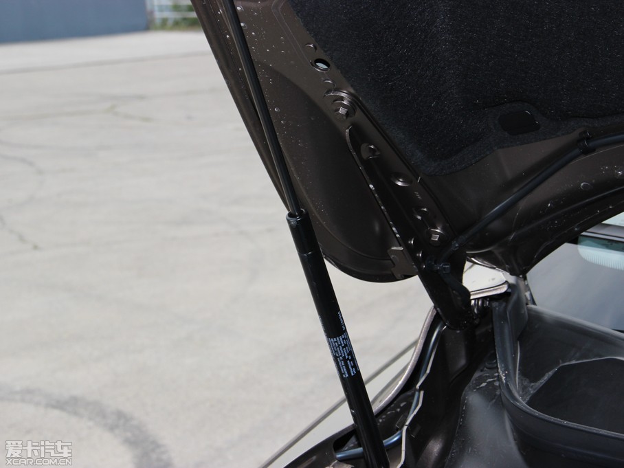 2014֠XC Classic 2.5T T5 A