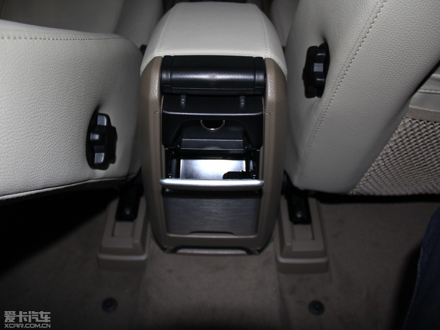 2014֠XC Classic 2.5T T5 A