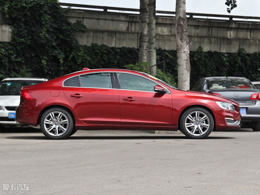 2015֠S60 L 2.0T T5 Խ