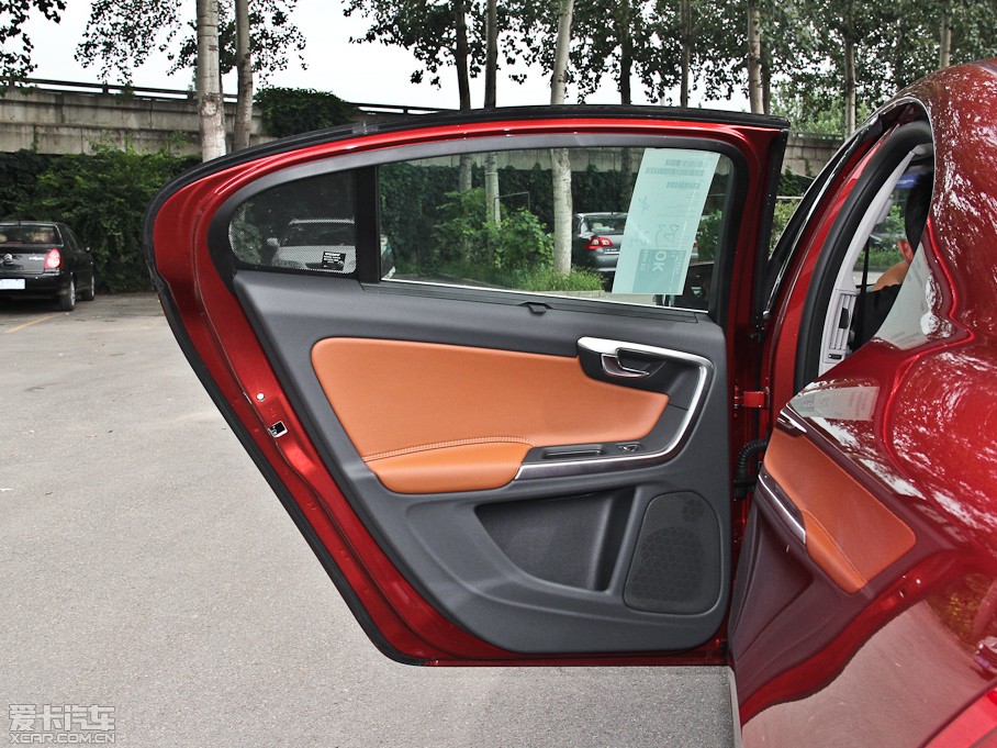 2015֠S60 L 2.0T T5 Խ