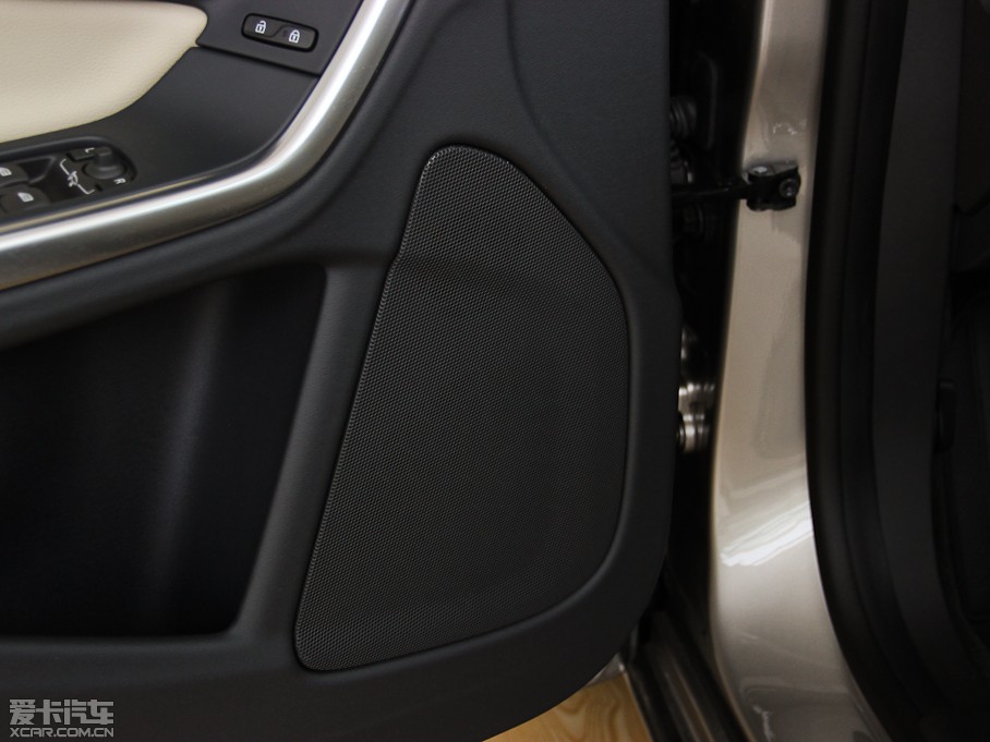 2015֠S60 L 2.0T T5 S