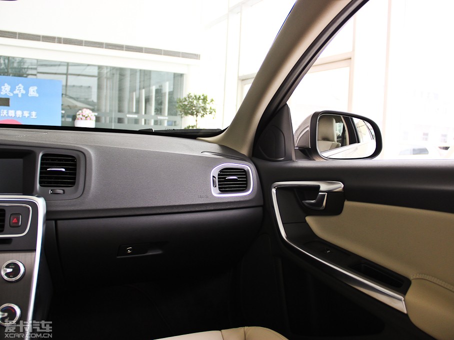 2015֠S60 L 2.0T T5 S