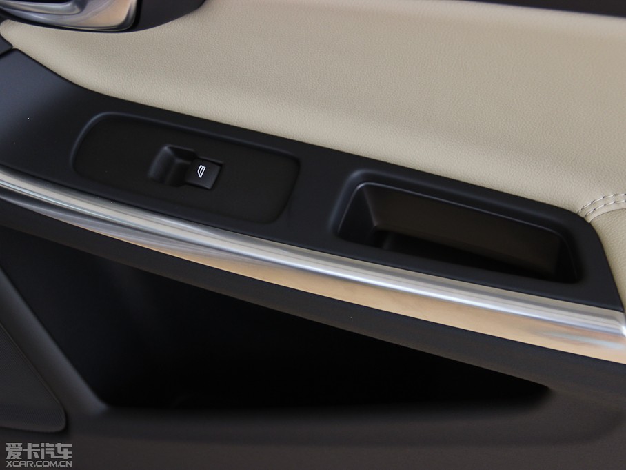 2015֠S60 L 2.0T T5 S