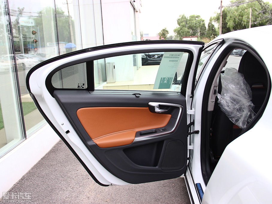 2015֠S60 L 2.0T T5 S