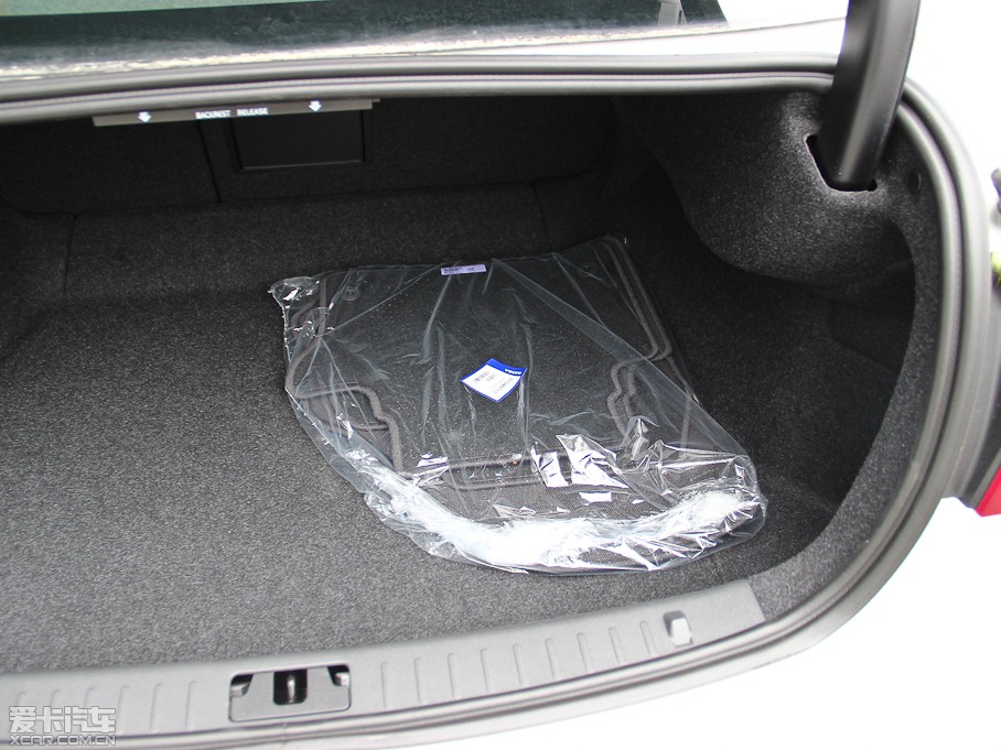 2015֠S60 L 2.0T T5 S