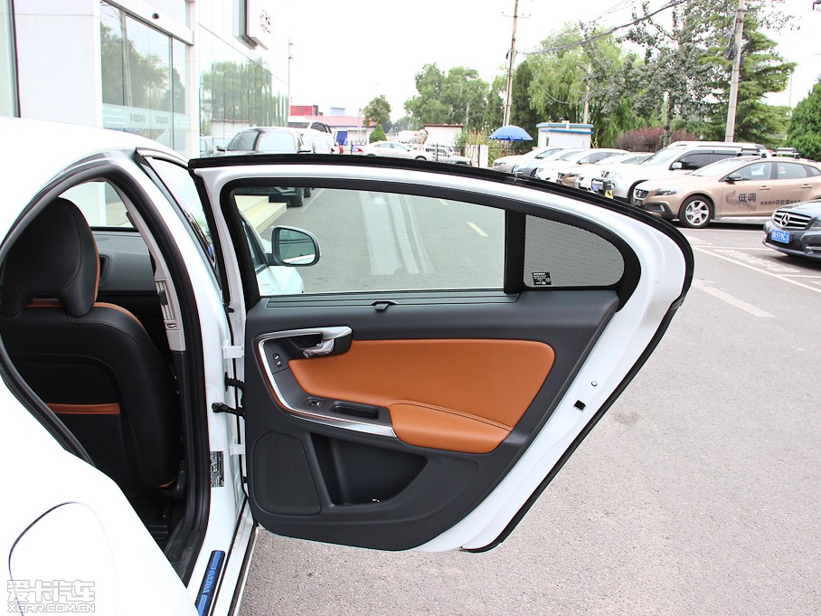 2015֠S60 L 2.0T T5 S