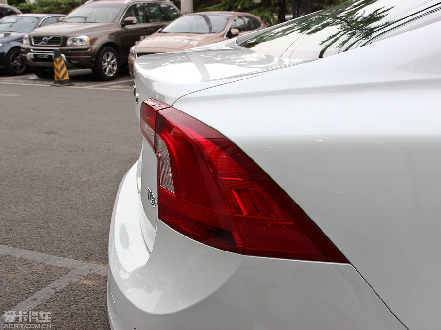 2015֠S60 L 2.0T T5 S