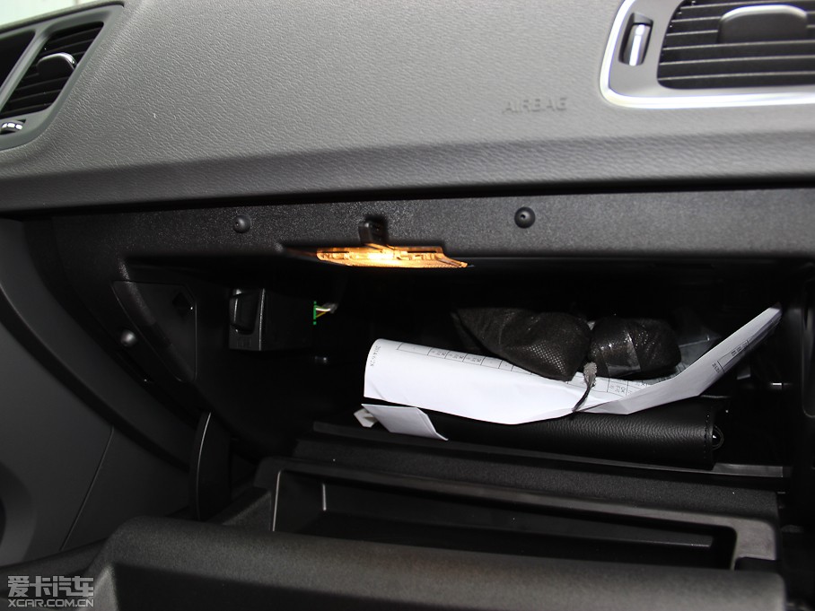 2015֠S60 L 2.0T T5 S